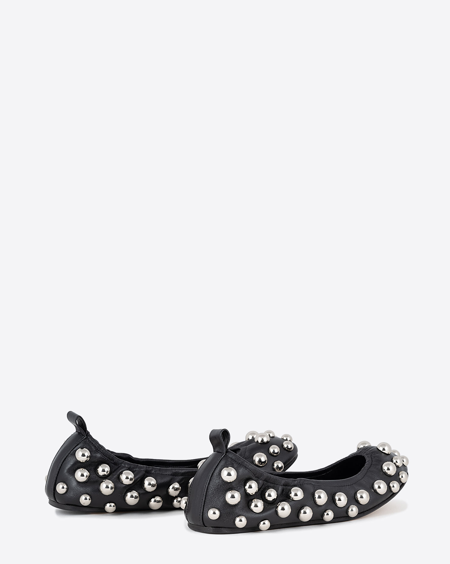 Chaussures ballerine avec clous Belna Isabel Marant noires. 