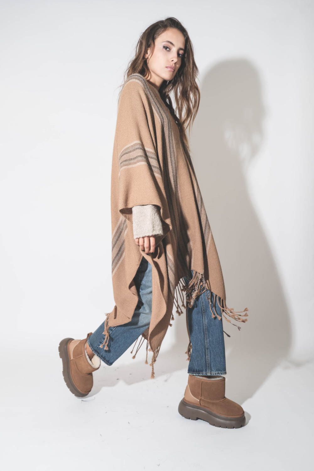 Image du produit Hand.So.On Poncho Alpaga – Camel - 5